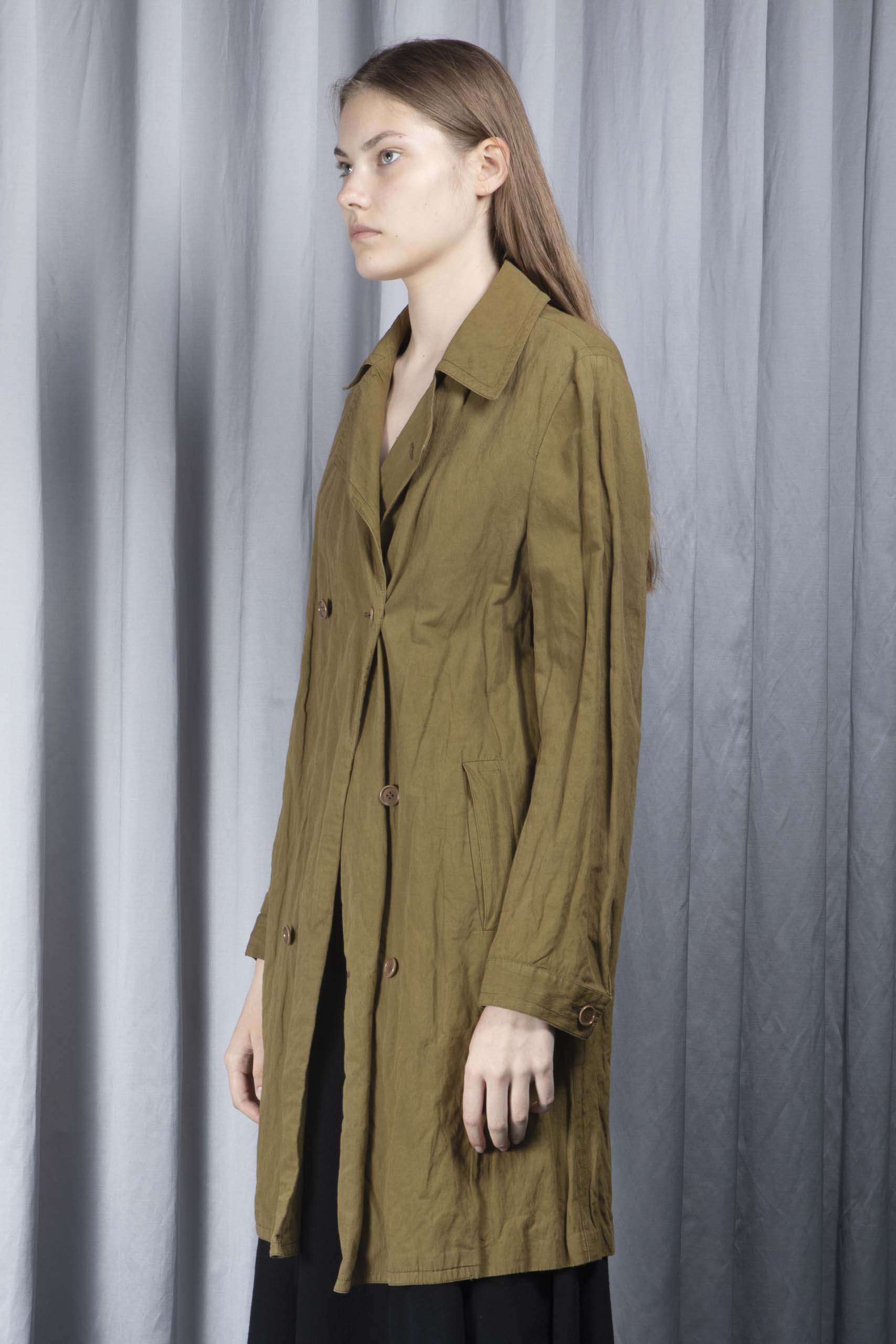 ROMEO GIGLI Crinkled trench coat 1990s - Shop the Story