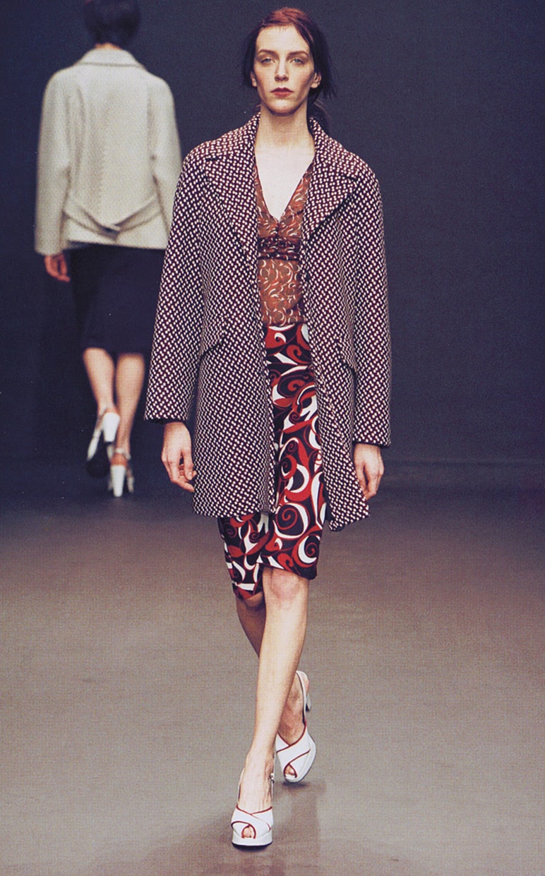 MIU MIU — Abstract print pencil skirt (5/5)