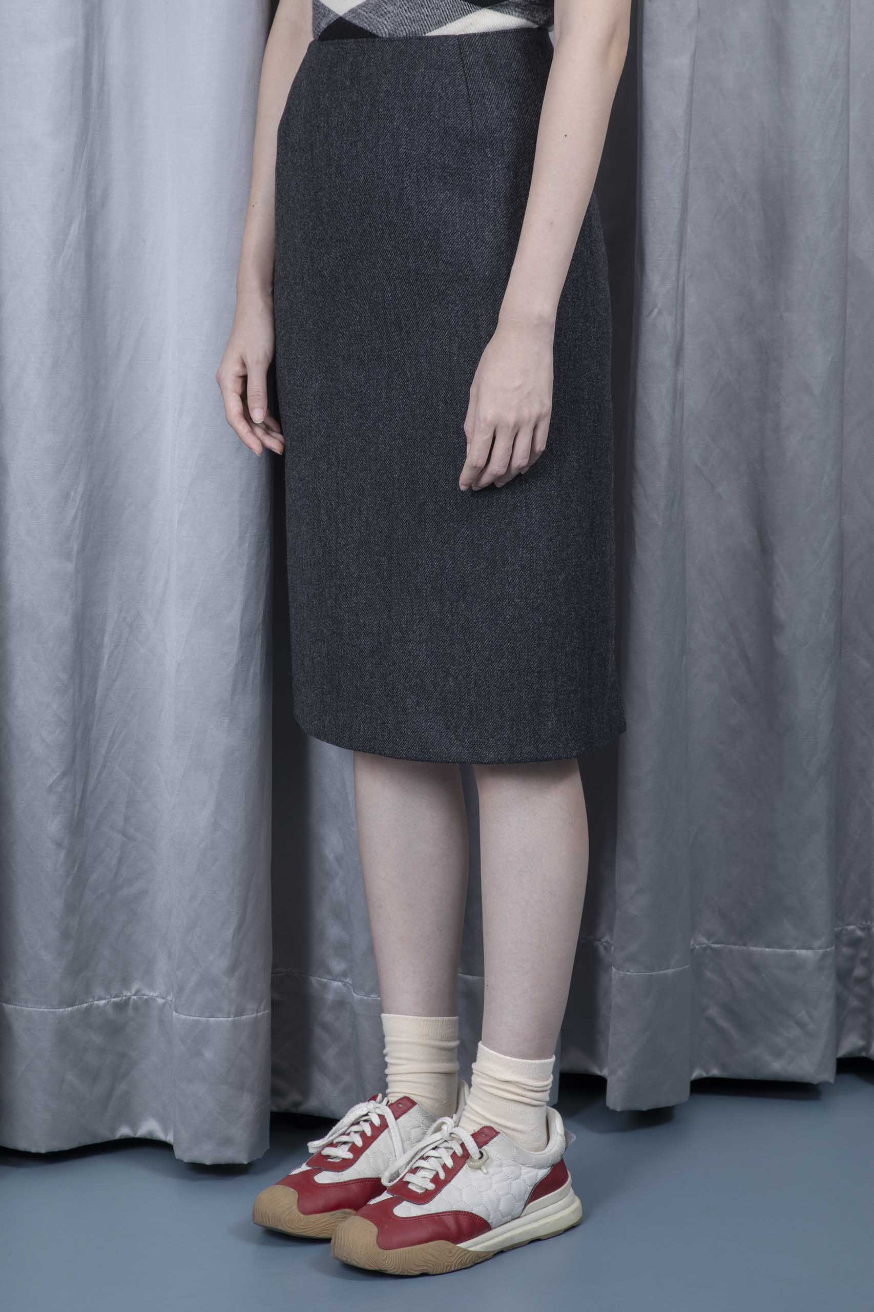 PRADA — Wool pencil skirt (2/5)