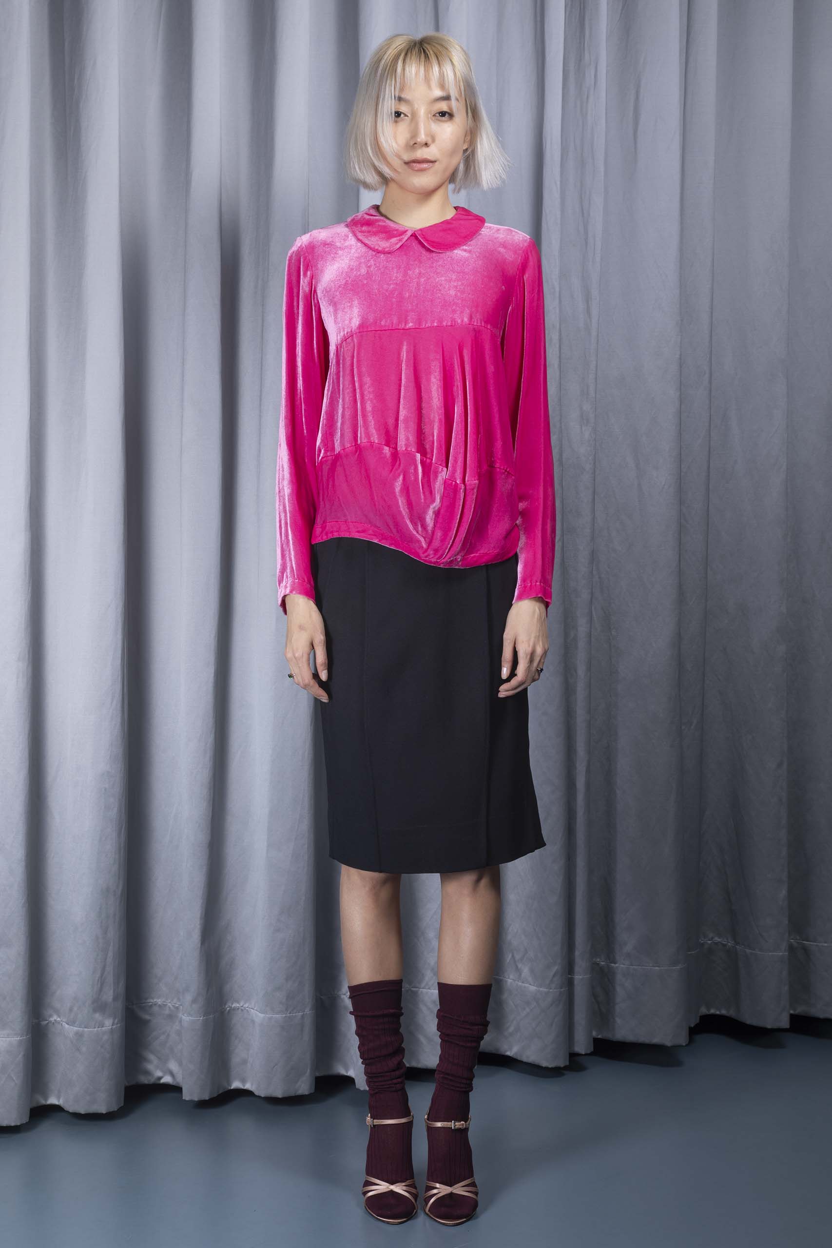 COMME DES GARÇONS — Rounded-collar velvet blouse (4/4)