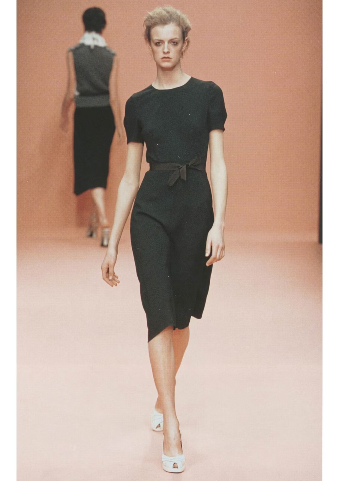 PRADA — Grosgrain-belt crêpe dress (4/4)