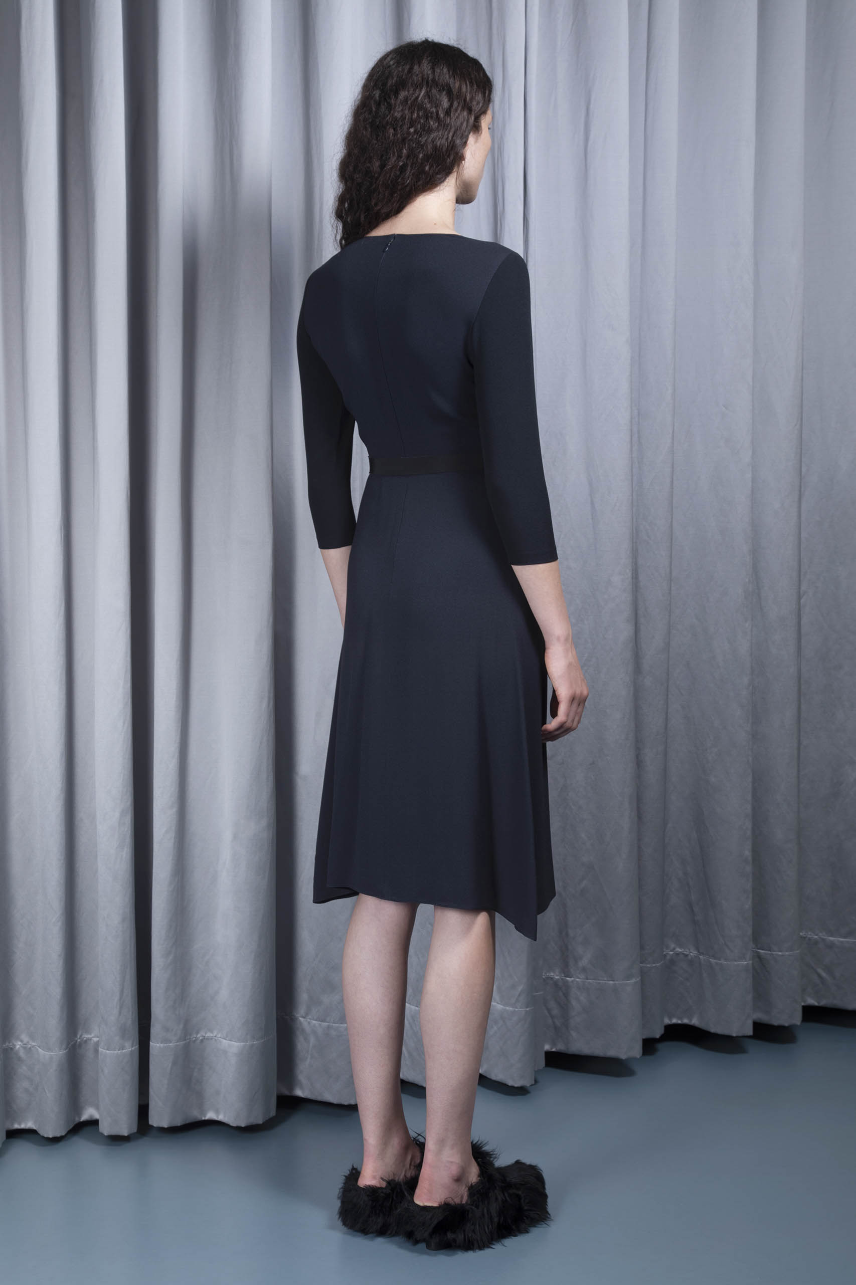 PRADA — Grosgrain-belt crêpe dress (3/4)